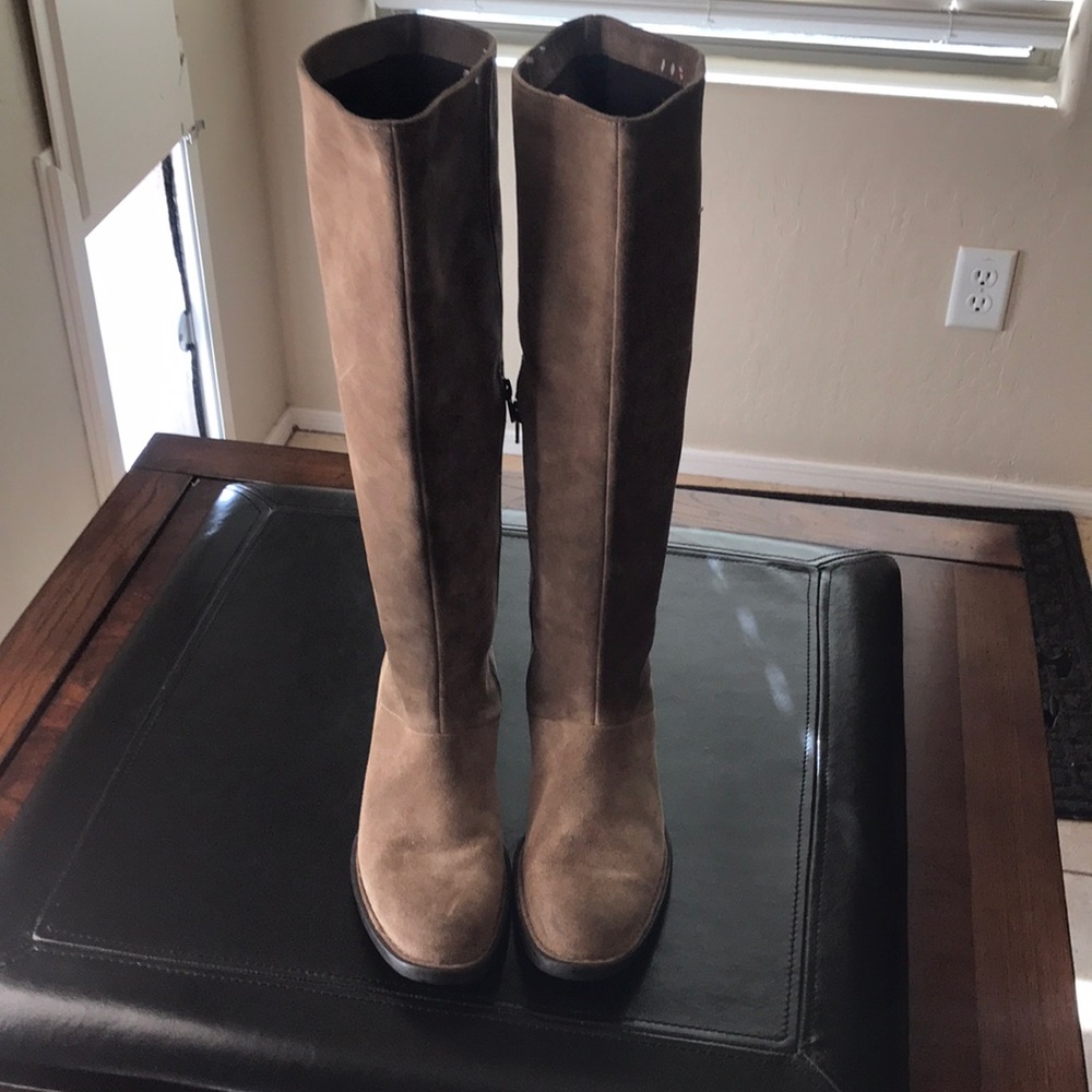 Born Crown Boots